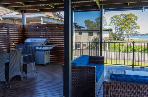 Surfside House | Beach and bush views