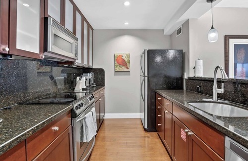 Central Beach Condo | Beach Haven Condo for 2