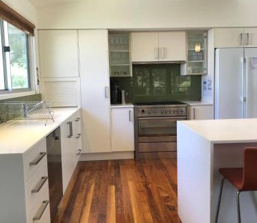 South Durras House | Beach House with Games Room & Deck Gone Coastal