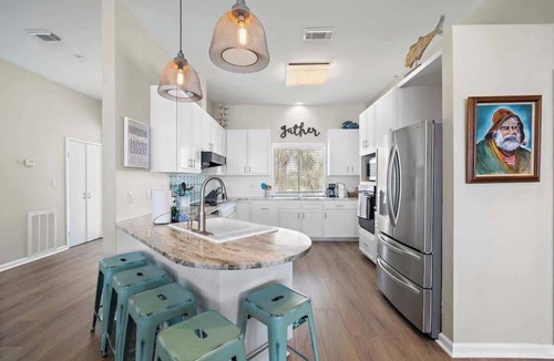 Indian Beach House | Beachfront Beauty w/Hot Tub ~ 10 Steps to Sand