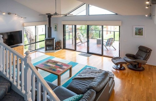 Long Beach House | Beachfront pet friendly home. Views, location, comfort. Available from 17 Jan.