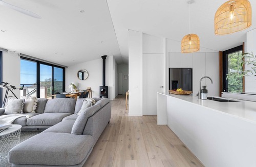 Kioloa House | Beachside In Kioloa S