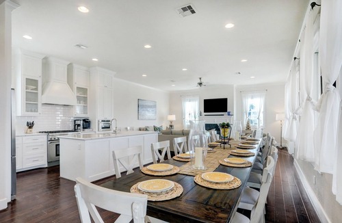 Beachtown House | Beachtown Galveston - Pet Friendly - Views from Wrap-Around Porch + Elevator