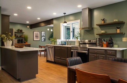 Pocono Pines House | Bear & Back Again: Pet Friendly | Hot Tub, Sauna, Karaoke, Game Room