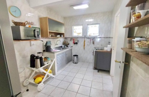 Marinas House | Beautiful house in Angra, with ocean views, beach and 5 minutes from the city center.