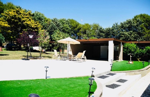 Sutton House | Beautiful 5BR farmhouse 15 min from Canberra CBD