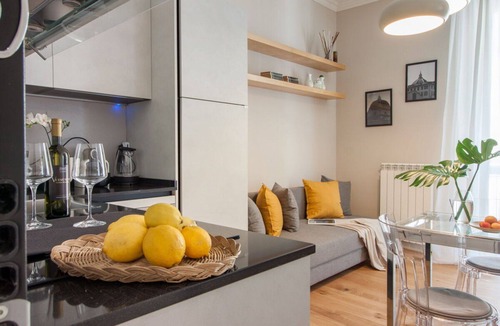 Lungarno del Tempio Apartment | Beautiful apartment for 4 guests with WIFI, A/C, TV, balcony and panoramic view