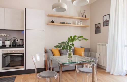 Lungarno del Tempio Apartment | Beautiful apartment for 4 guests with WIFI, A/C, TV, balcony and panoramic view