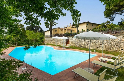 Crespina Villa | Beautiful apartment in villa for 18 guests with WIFI, private pool, TV, terrace and pets allowed