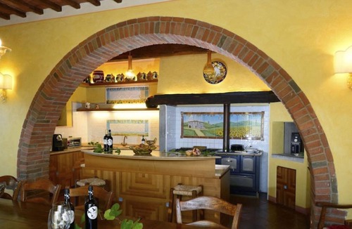 Bucine Villa | Beautiful farmhouse with heated pool and jacuzzi