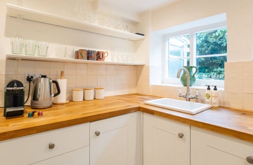 Bourton-on-the-Hill Cottage | Beautiful 2 Bedroom Cottage in the Cotswolds