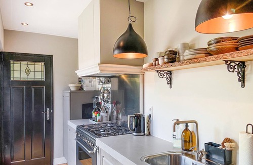 Alkmaar House | Beautiful home in Alkmaar with kitchen