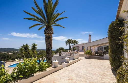 Concelho Villa | Beautiful Loule Villa | Villa Quinta Tropical | Private Pool | Air conditioning