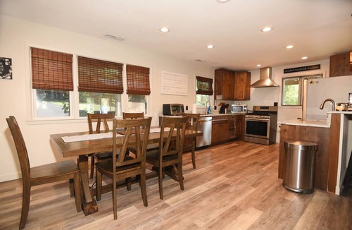 Roaring Gap House | Beautiful Mountain Getaway - Best Deck in the Mountains.