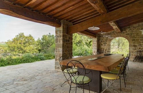 Radda in Chianti Villa | Beautiful private villa for 12 people with WIFI, A/C, private pool, close to Greve In Chianti