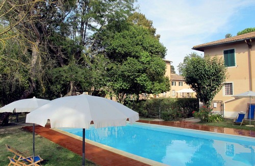 San Miniato House | Beautiful private villa for 20 guests with private pool, WIFI, TV, patio and pets allowed