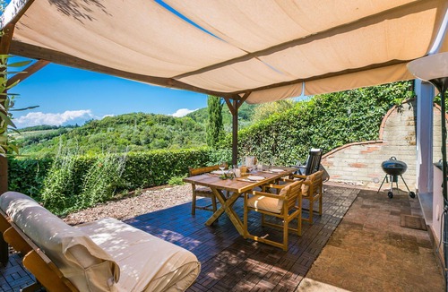 Santa Luce House | Beautiful private villa for 5 people with WIFI, A/C, TV, patio, pets allowed and panoramic view