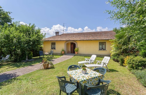 Vicchio House | Beautiful private villa for 7 people with private pool, WIFI, TV, balcony and panoramic view