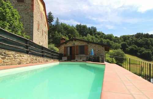 Stia Villa | Beautiful private villa for 7 guests with WIFI, private pool, TV, terrace, pets allowed and park...
