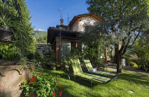 San Momme Villa | Beautiful private villa for 10 people with private pool, WIFI and TV