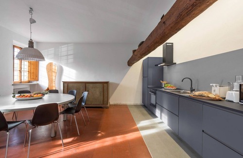 Pistoia Villa | Beautiful villa for 8 people with WIFI, A/C, private pool, TV and pets allowed