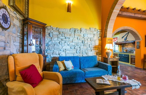Fucecchio Villa | Beautiful villa for 4 people with private pool, WIFI and TV