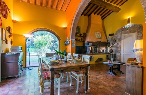 Fucecchio Villa | Beautiful villa for 4 people with private pool, WIFI and TV