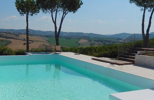 San Giovanni In Marignano Villa | Beautiful Villa overlooking the sea on the hills of Cattolica. Private pool.