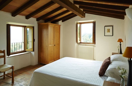 Caprese Michelangelo House | Beautifully restored farmhouse, big pool & terrace, amazing views