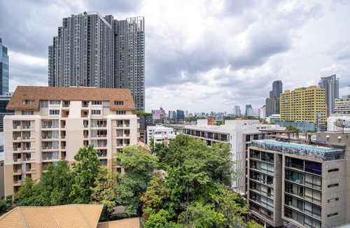 Ploenchit Apartment | Bed to Bliss