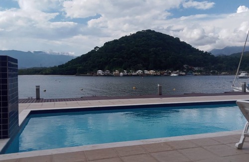 Angra dos Reis Apartment | Beira Mar Apartment in Angra dos Reis, Ideal for fishing and enjoying nature