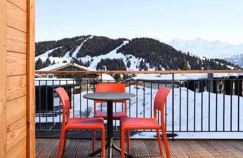 Les Saisies Hotel | Belambra Club Les Embrunes - Half board and lifts - Premium Room 2 Adults with Balcony