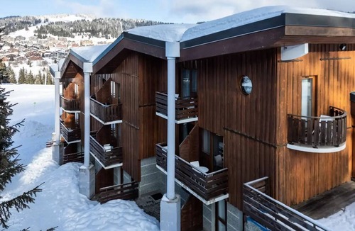 Les Saisies Hotel | Belambra Club Les Embrunes - Half board and lifts - Premium Room 2 Adults with Balcony