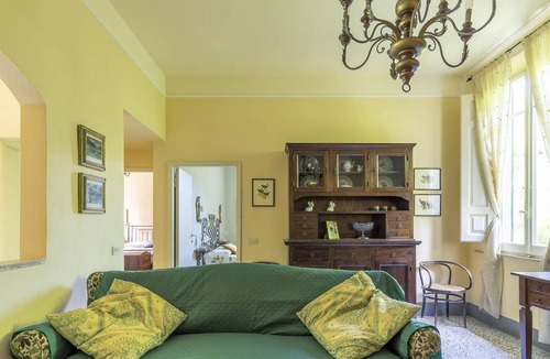 Montopoli in Val d'Arno House | Belvilla by OYO CASA ROSSA 8 pax