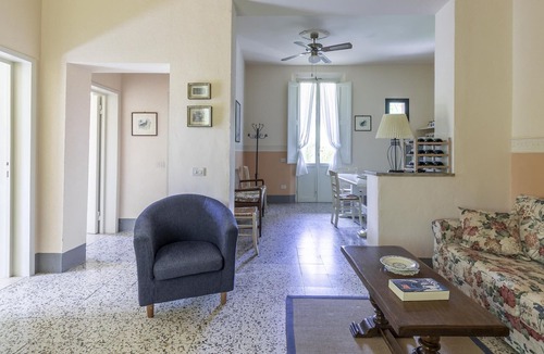 Montopoli in Val d'Arno House | Belvilla by OYO CASA ROSSA 8 pax