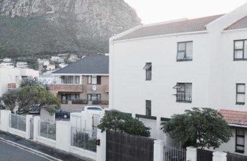 Muizenberg Hostel | Ben Your Friend Youth Foundation