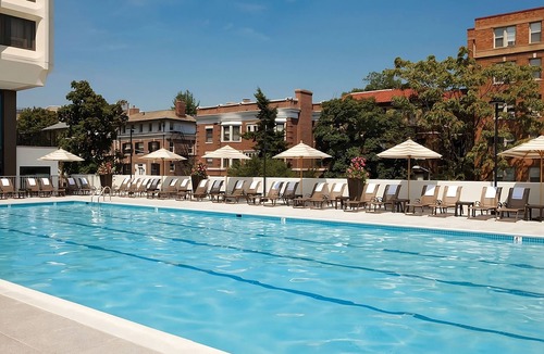 Dupont Circle Hotel | Best Place to Unwind! Pet-friendly, Seasonal Outdoor Pool!