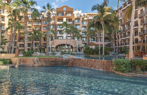 Cabo San Lucas Resort | Best Resort in Cabo, Right on Medano Beach, Wonderful Staff, Gourmet Dining, spa