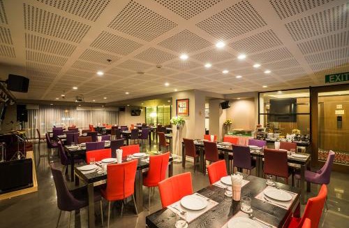 Bang Phlat Hotel | Beyond Suite