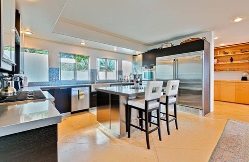 Arch Beach Heights House | Big Discount for Sept with view for pet owners!