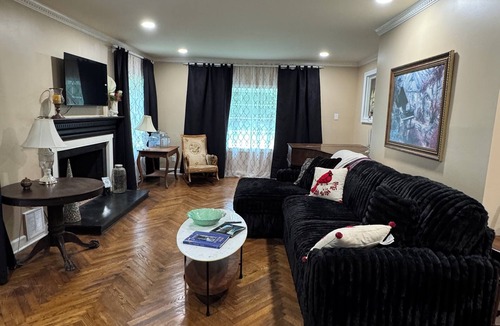 Winston - Salem House | Black Rose: A unique home with lots of privacy