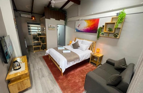 Greater Johannesburg Metropolitan Area Cabin | Blairgowrie Skyline