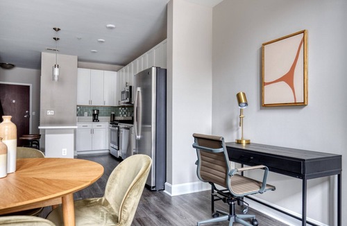 Bethesda House | Blueground | Bethesda, fitness center, nr Cabin John Park