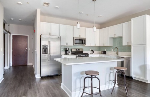 Bethesda Apartment | Blueground | Bethesda, fitness center, nr Cabin John Park