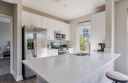 Bethesda Apartment | Blueground | Bethesda, fitness center, nr Cabin John Park
