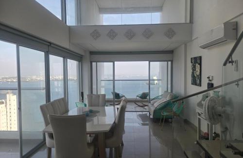 Bocagrande Apartment | BOCAGRANDE CARTAGENA -Vista aL mar, bahía y ciudad antigua - 3 balcones