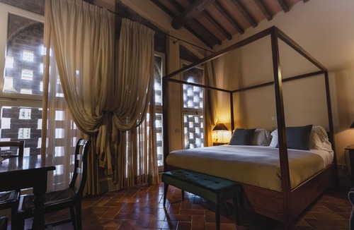Colleoli Hotel | Borgo Di Colleoli Resort