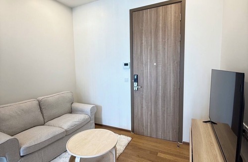 Pathumwan Condo | Brand New Condo near Siam Paragon