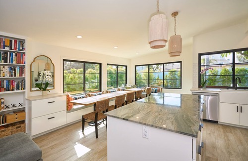 Pierpont Bay House | Breathtaking Private Beach Getaway