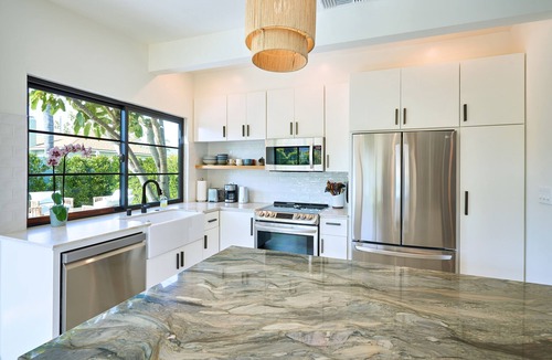 Pierpont Bay House | Breathtaking Private Beach Getaway